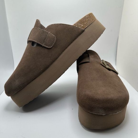 CUSHIONAIRE Women's Genuine Suede Cork Footbed Platform Clog with +Comfort 11 BR - Picture 7 of 7